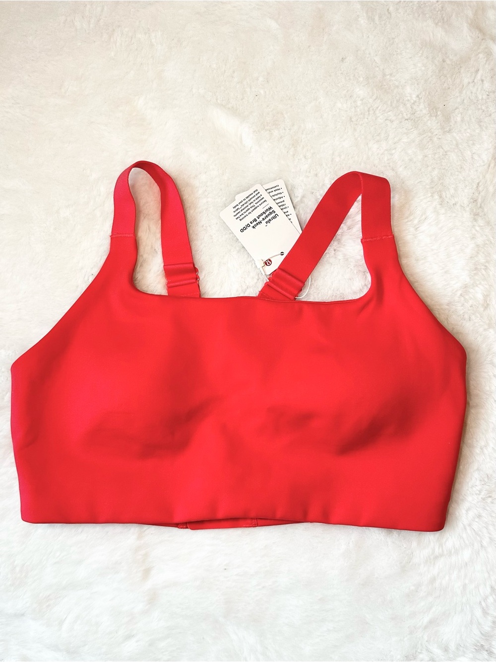 New LULULEMON Ultralu Square Neck Workout Sports Bra Size 6 D/DD red/pink/orange